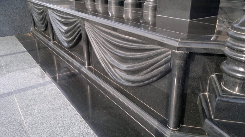 სასაფლაოს მოპირკეთება