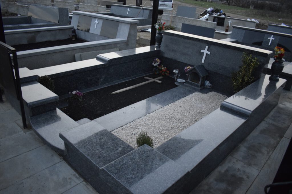 სასაფლაოს მოპირკეთება