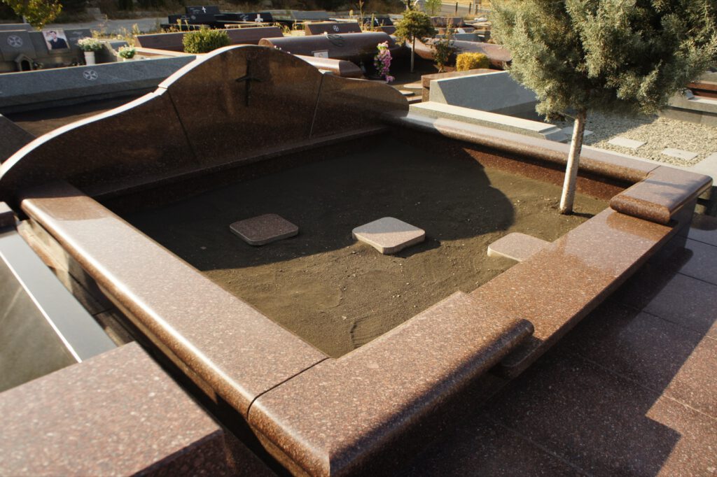 სასაფლაოს მოპირკეთება